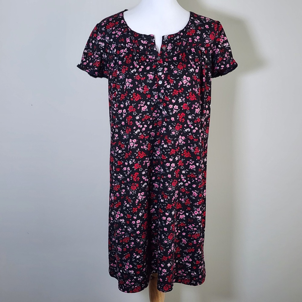 Penmans Floral Nightgown‎ Womens Medium Black Pink Red Short Sleeve Cottagecore